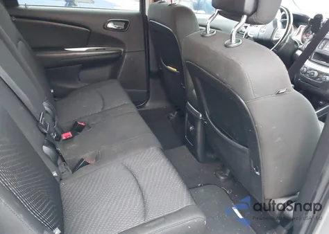 2019 Dodge Journey Se z USA, uszkodzony, nr VIN 3C4PDCBB1KT859316